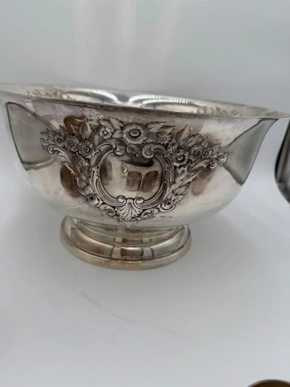 Antique Silver Plated Punch Bowl Set Matching Cups Ladle Vintage  Leonard Sheffi